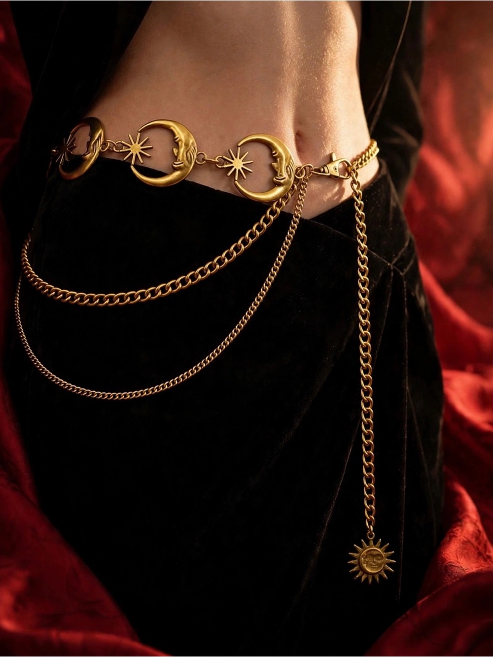 Vintage Gold Tone Celestial Moon Star Chain Belt